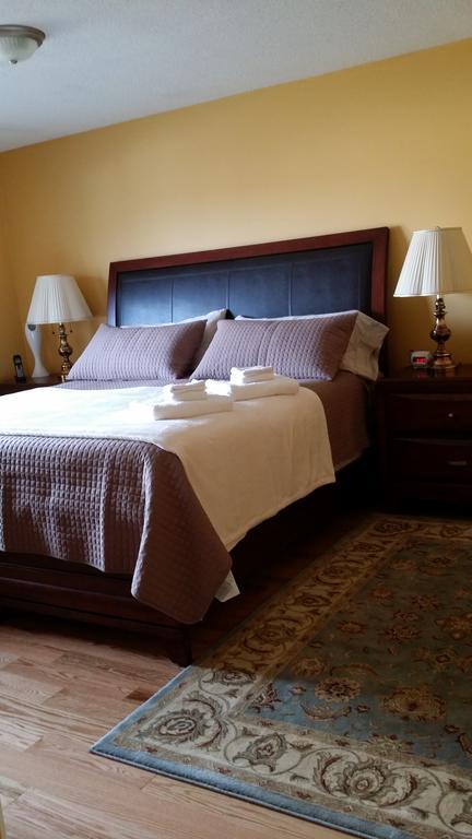 Eileen'S Bed & Breakfast/Guest House هاي ريفر المظهر الخارجي الصورة