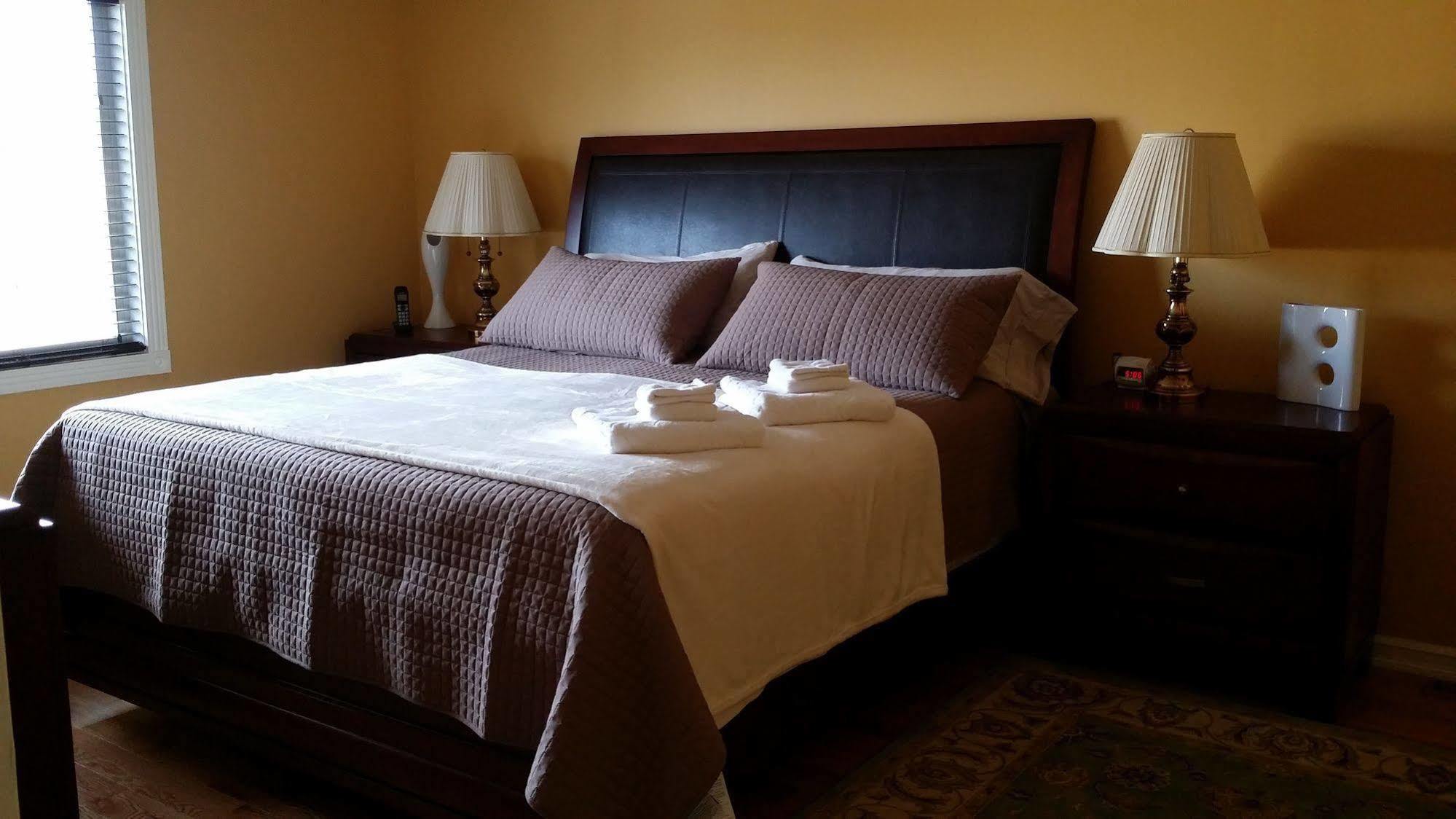 Eileen'S Bed & Breakfast/Guest House هاي ريفر المظهر الخارجي الصورة